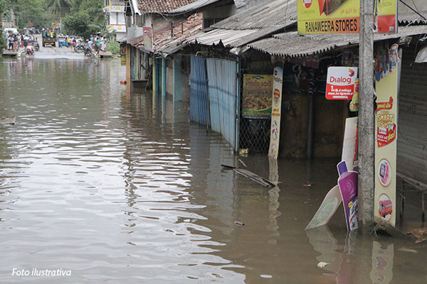 19-bangladesh-ruas-inundadas