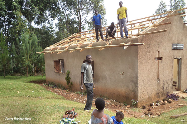 16-tanzania-cristaos-reconstruindo-igreja