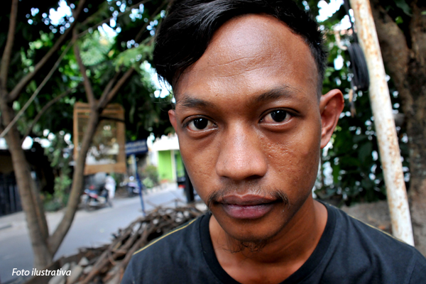 23-indonesia-jovem-e-trancado-em-casa-por-se-converter-a-jesus