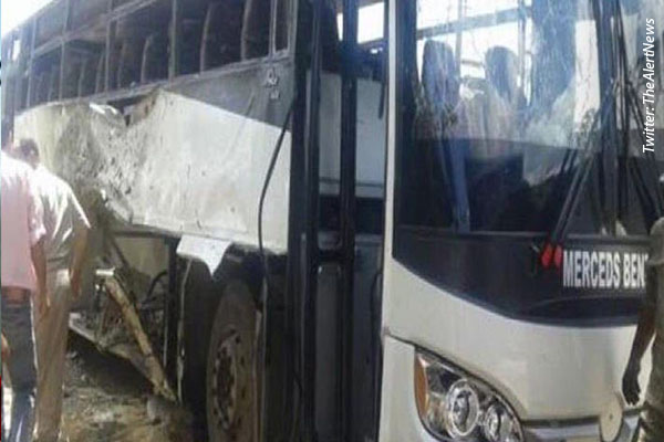 26-egito-onibus-atacado